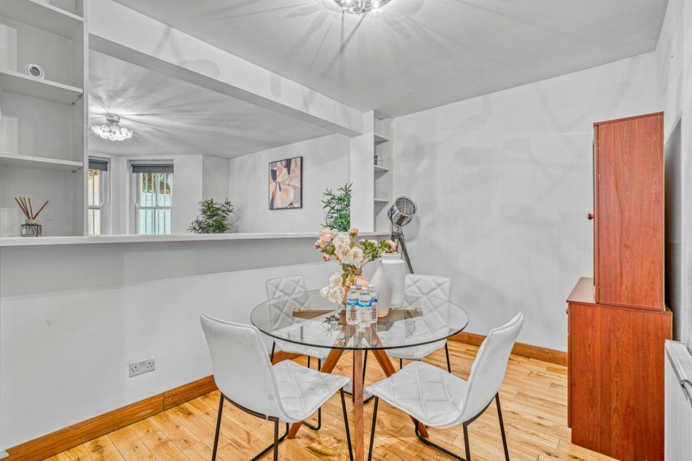 3br Retreat In Redcliffe Gardens London