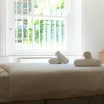 3Br Retreat In Redcliffe Gardens